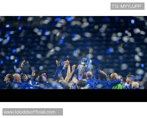 欧联杯惊天逆转曼联绝杀拜仁引发全场狂欢